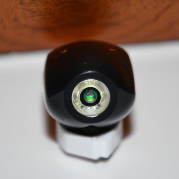 Quels sont les types de caméras disponibles dans une lampe espion ?
